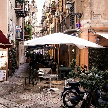 Apartment Domus Sicily - Casa Conti All'orologio Palermo